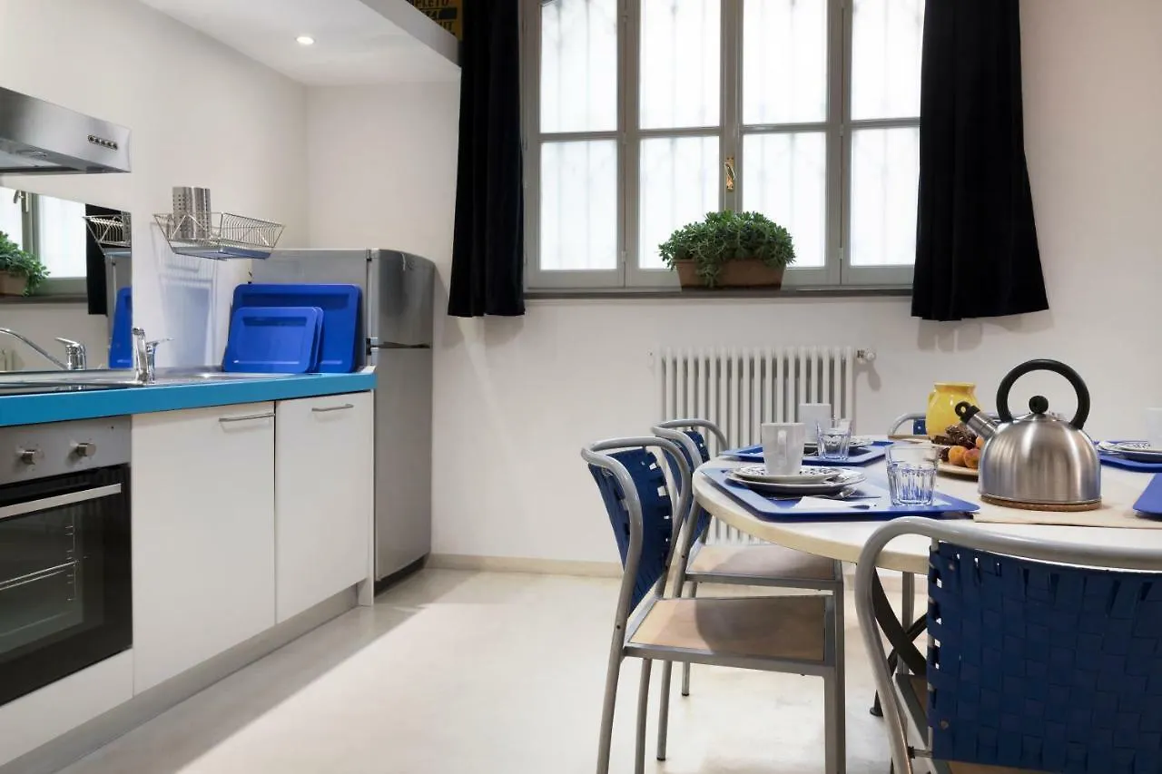 Luxury Apartments Fioravanti Milan 0*,  Italy